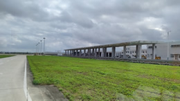 推进三亚新机场项目前期工作，力争“十四五”期间开工建设